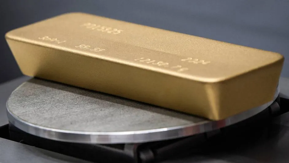 lingote-oro-produccion-planta-metales