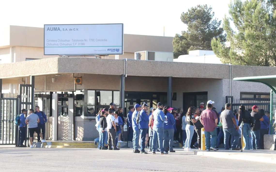 manifestación trabajadores auma