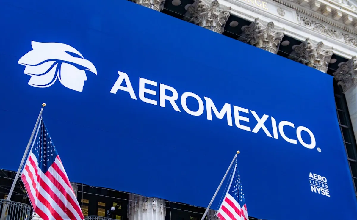 aeromexico-toca-la-campana-en-wall-street-y-formaliza-su-ingreso-a-la-nyse-2