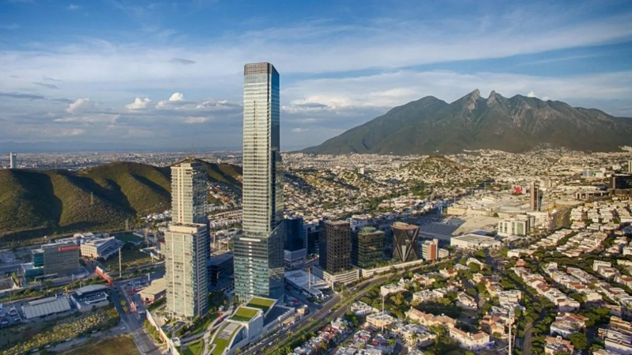 como-se-convirtio-monterrey-en-una-ciudad-industrial-asi-crecio-la-region-en-los-ultimos-anos