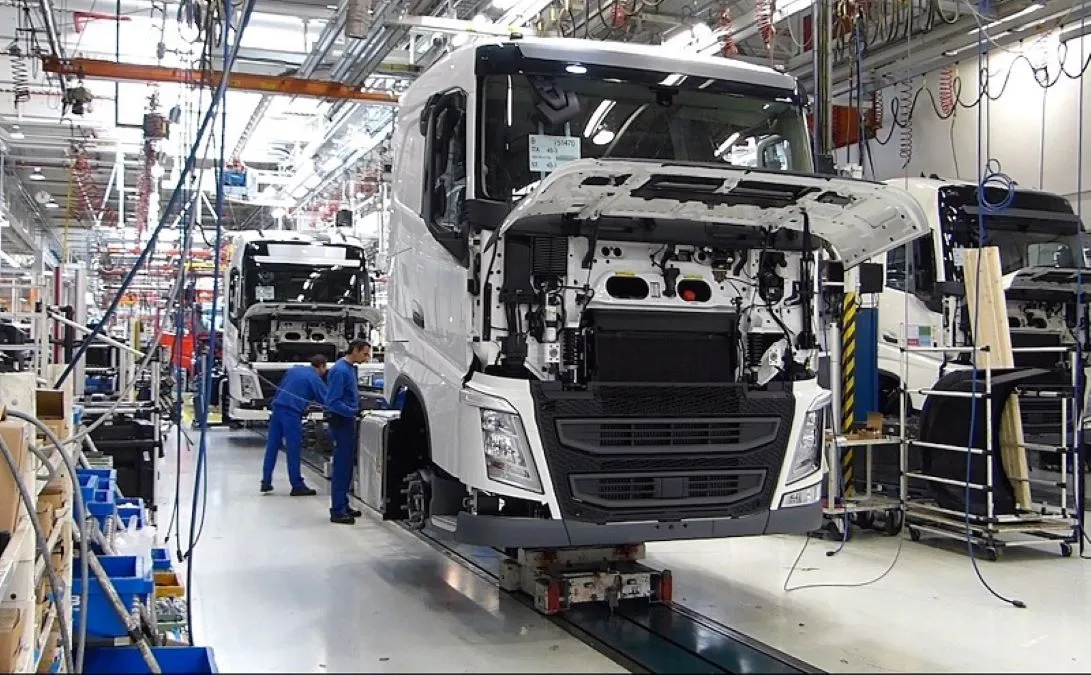 disminuye-produccion-y-exportacion-de-vehiculos-pesados-en-mexico-21736