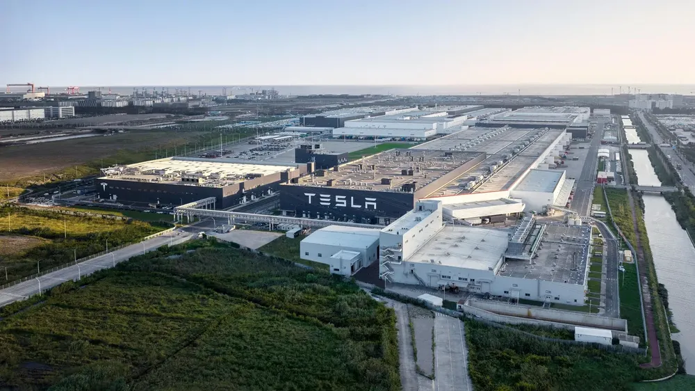 TESLA INDUSTRIA