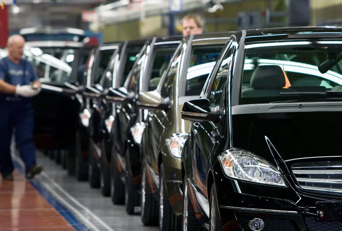 INDUSTRIA AUTOMOTRIZ