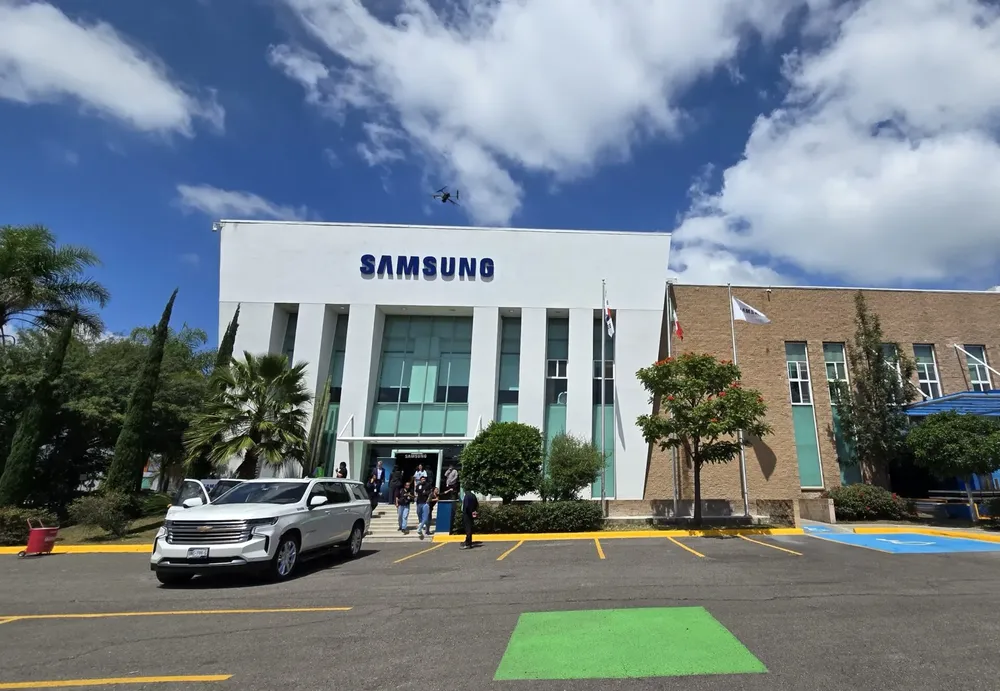 Samsung-Planta-Queretaro-2-1920x1327